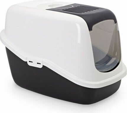 Savic Nestor kissanvessa Musta