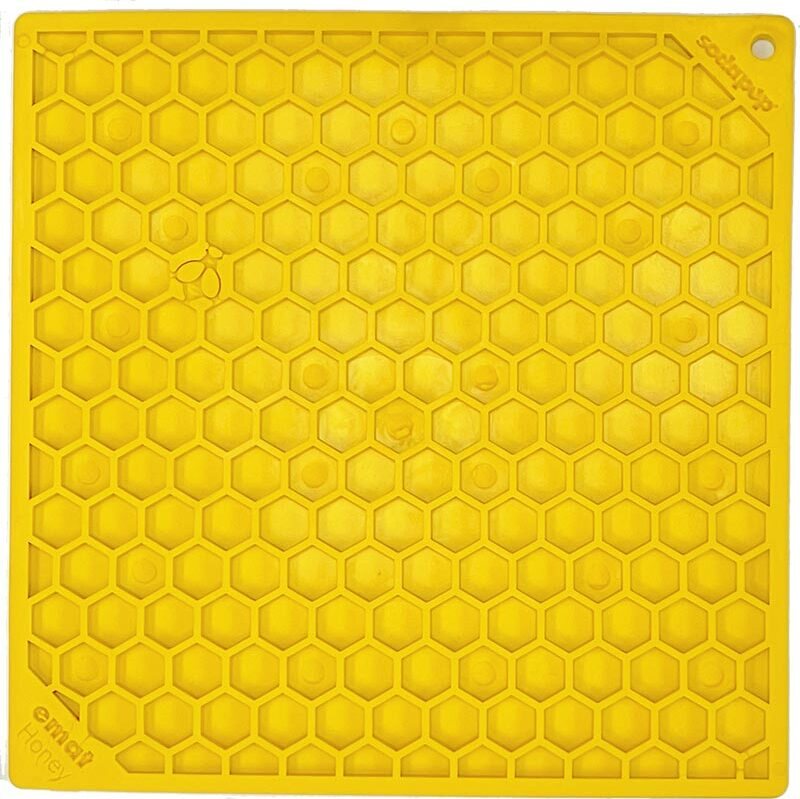 Sodapup Lickmat Large 20 x 20 cm - eri kuoseja Keltainen hunajakenno